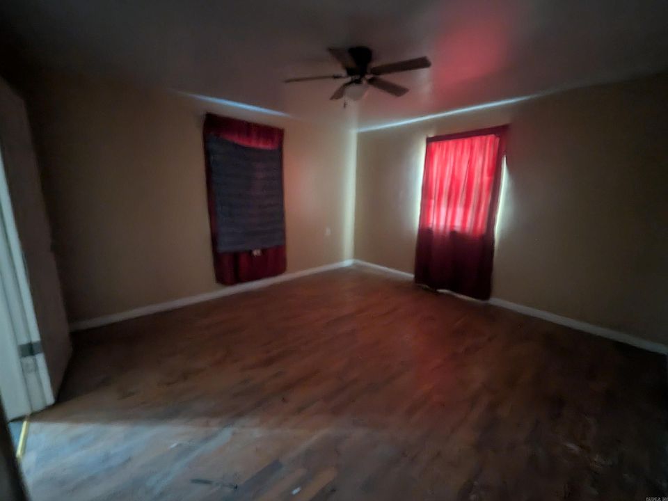 2nd image of 205 E Highway 62