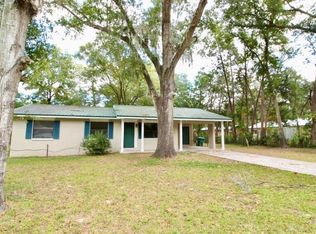 27 NE 5th St, Chiefland, FL 32626