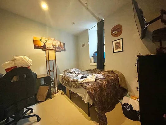 Rented by Bohemia Realty Group | media 18