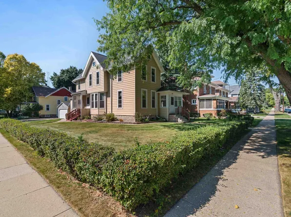 212 S Vita Ave, Beaver Dam, WI 53916