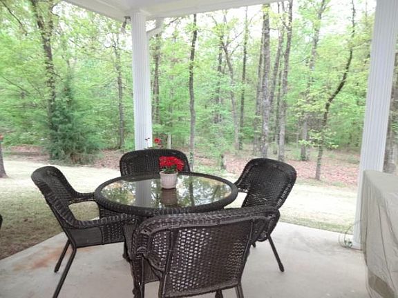 4th image of 3718 Water Oak Dr