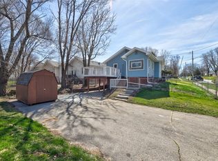 2221 Lincoln Ave, Des Moines, IA 50310