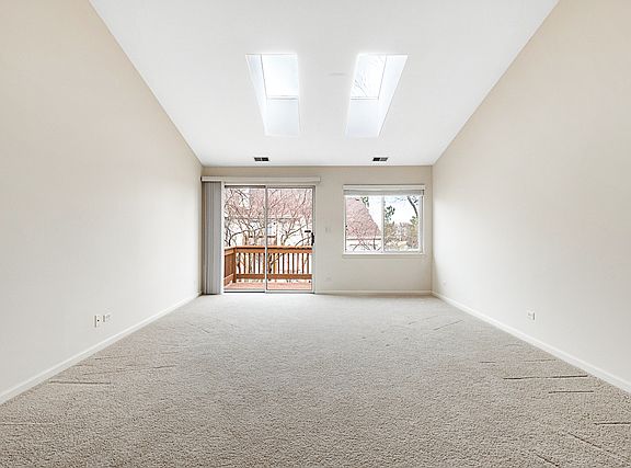 5th image of 155 Sierra Pass Dr #4