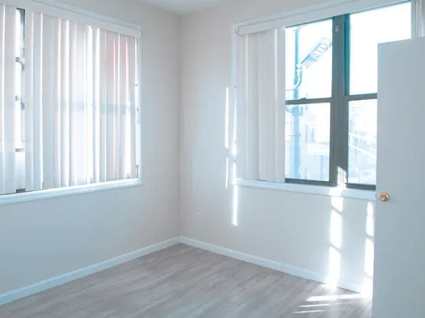 4000 Bergenline Ave, Union City, NJ 07087