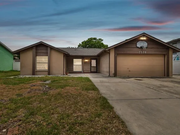 7526 TWELVE OAKS BOULEVARD, TAMPA, FL 33634