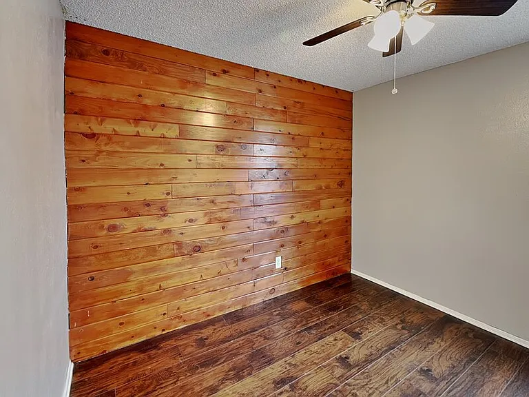 701 Admiralty Way — Photo 12