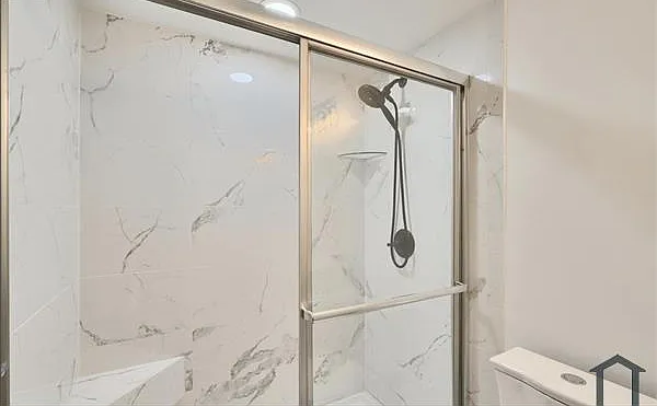 11 Suntop Ct #102 — Photo 14