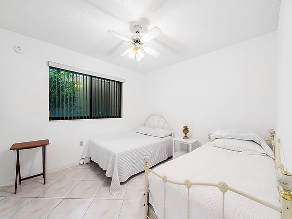 4th image of 2240 N Cypress Bend Drive #105