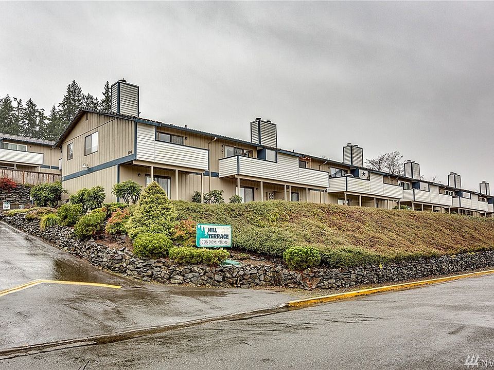 1st image of 108 19th Ave SE Unit 27