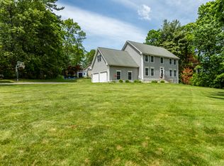 12 Lookout Lndg, Ellington, CT 06029