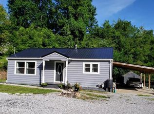 202 School St, Dongola, IL 62926