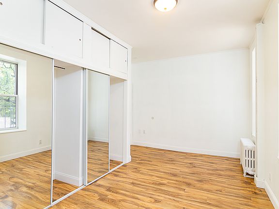 2nd image of 990 2nd Ave #2A