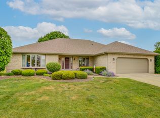 18000 Pelican Dr, Tinley Park, IL