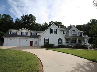 140 Raccoon Trl, Travelers Rest, SC 29690