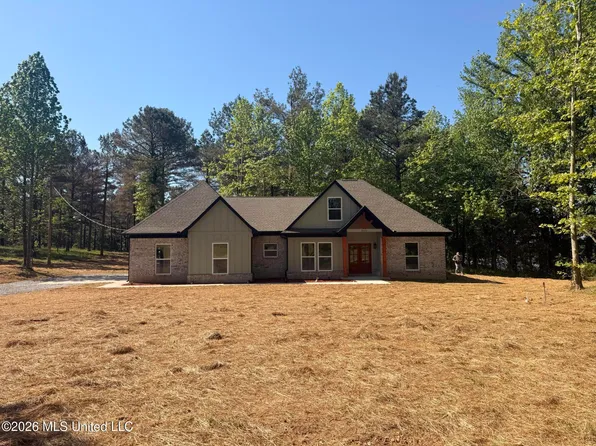 3632 Bett Rd, Coldwater, MS 38618