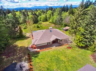 1160 E Rasor Rd, Belfair, WA 98528