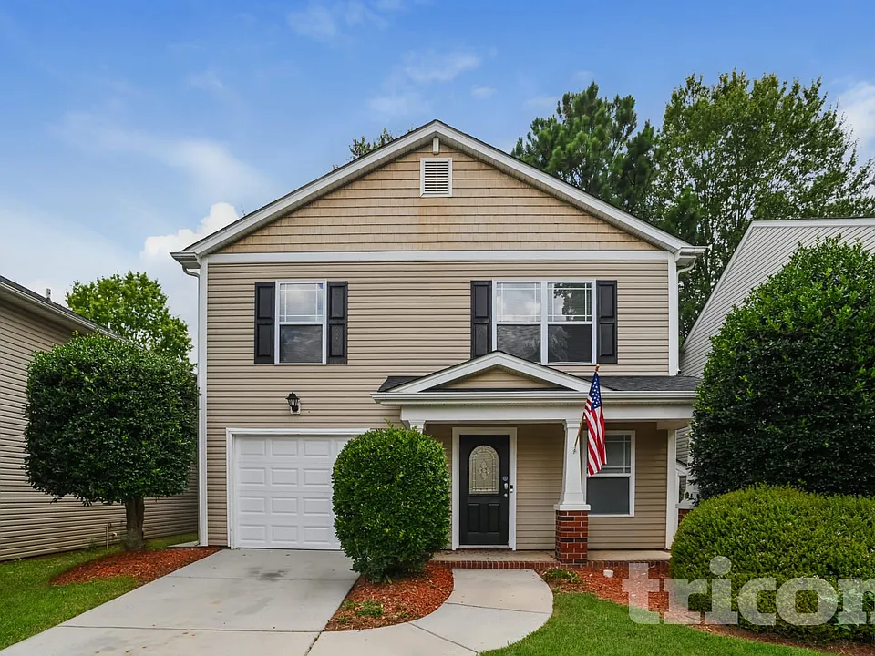 345 Hunslet Cir