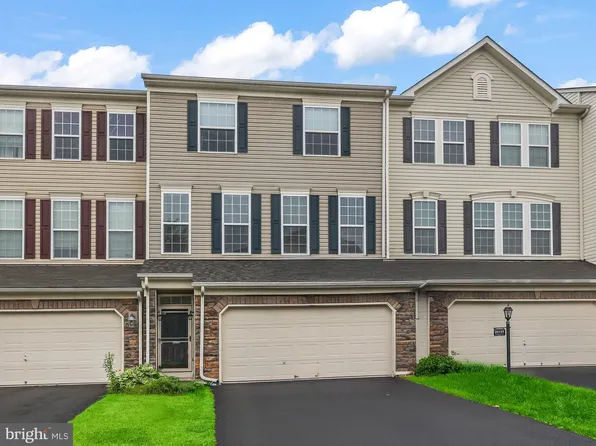 25159 Hummocky Ter, Aldie, VA 20105