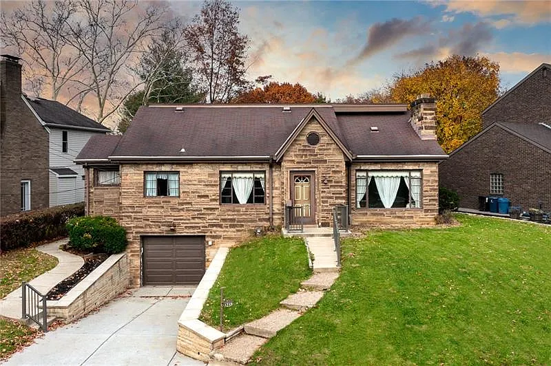 1259 Windermere Dr photo 1