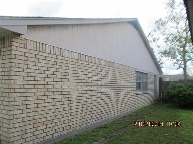 2nd image of 107 Ellwood Cir