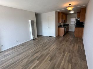 2307 E 10th St APT 1, Long Beach, CA 90804