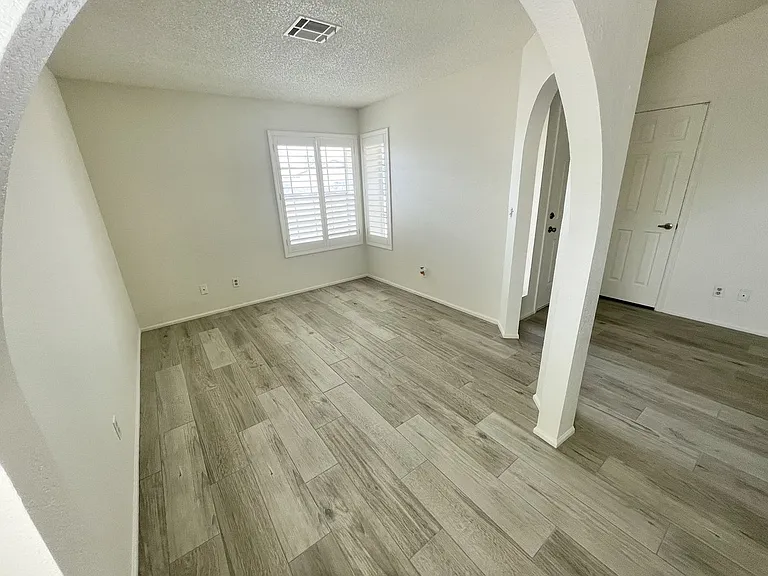 3860 E Acoma Dr — Photo 11
