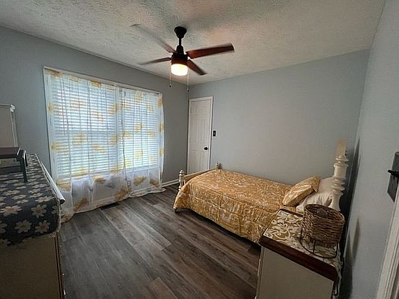 5th image of 7208 Tortola Dr