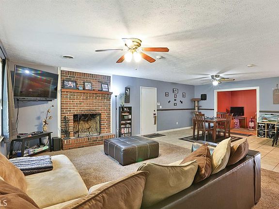 4th image of 220 Rocky Branch Dr