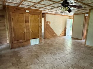 803C E McFarland St, Grandview, TX 76050