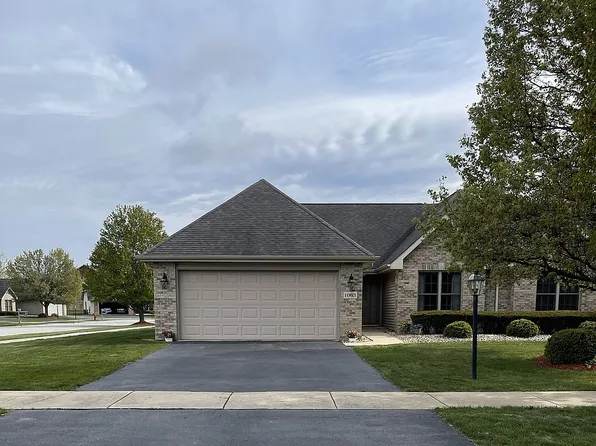 1063 Wildwood Ln, Schererville, IN 46375