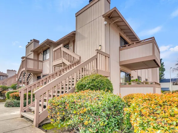 25090 Copa Del Oro Dr Unit 202, Hayward, CA 94545