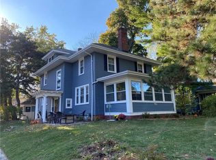 655 Beach Ave, Rochester, NY 14612