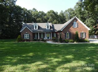5008 Sherrills Ford Rd, Catawba, NC 28609