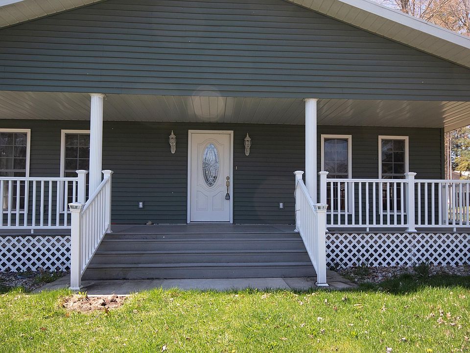 1st image of 8877 W Isle Park Dr