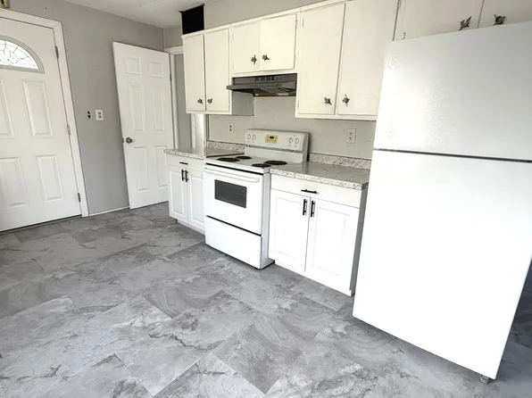 121 Mooney St, Olyphant, PA 18447