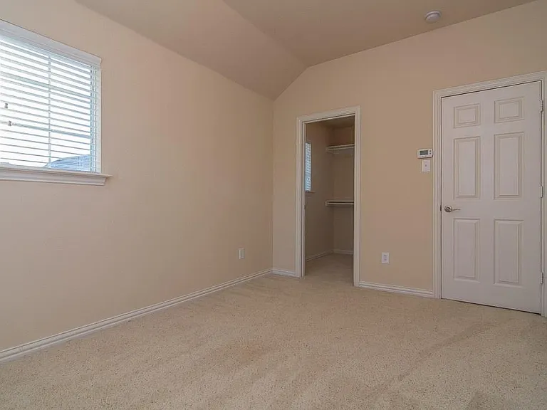 9716 Slide St — Photo 55