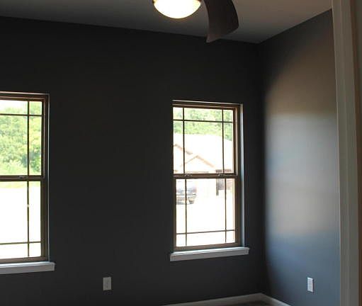 3rd image of 421 Ashford Dr