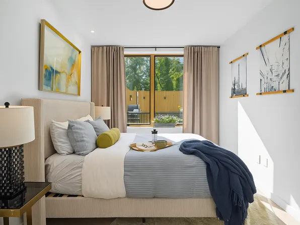 19 North Henry Street image 6 of 28