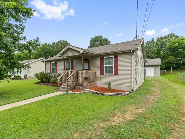 1875 Eastwind Ct, Madisonville, KY 42431