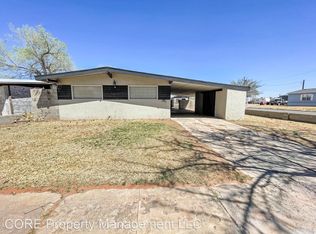 902 7th St, Eunice, NM 88231