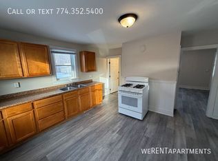 1 Middle St #1, Brooklyn, CT 06234