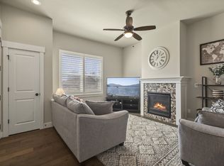 1708 W 50th St, Loveland, CO 80538