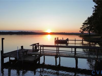 1647 Winona Park Dr, West Point, VA, 23181