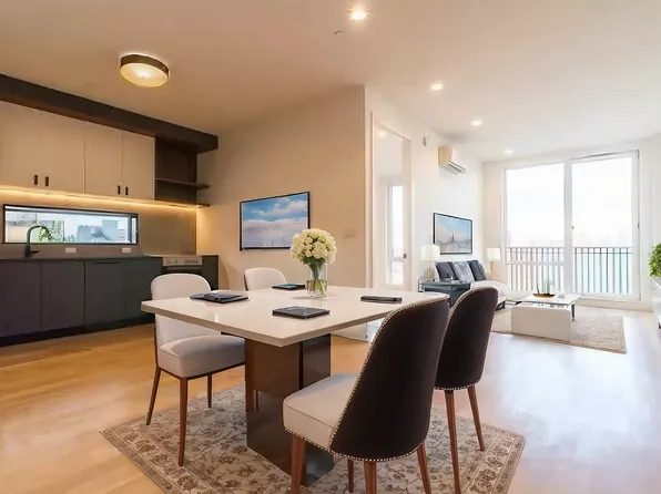 16 Charles Place image 1 of 37