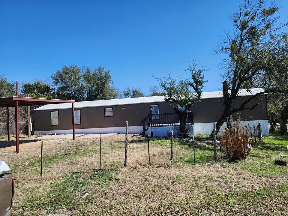 1st image of 2824 Forest Park Dr