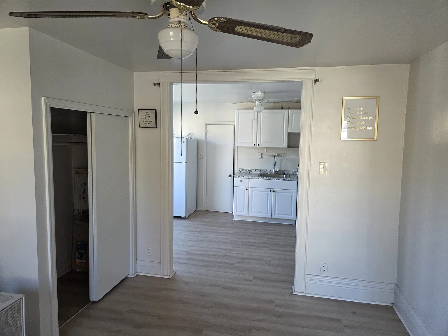 Studio, 400 sqft, $1,500 — Photo 3