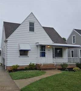6006 Forest Ave, Parma, OH, 44129