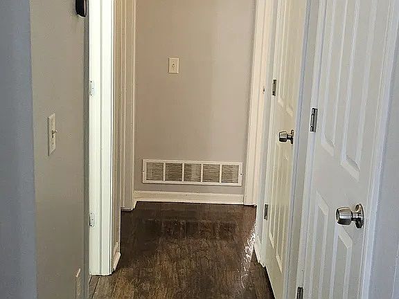 4th image of 2236 Mary Beth Ln