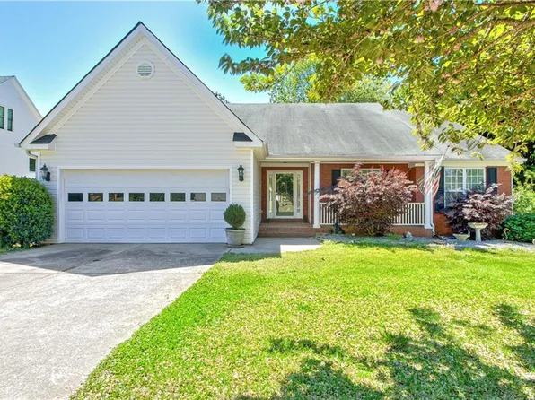 5558 Lakeshore Rd, Buford, GA 30518