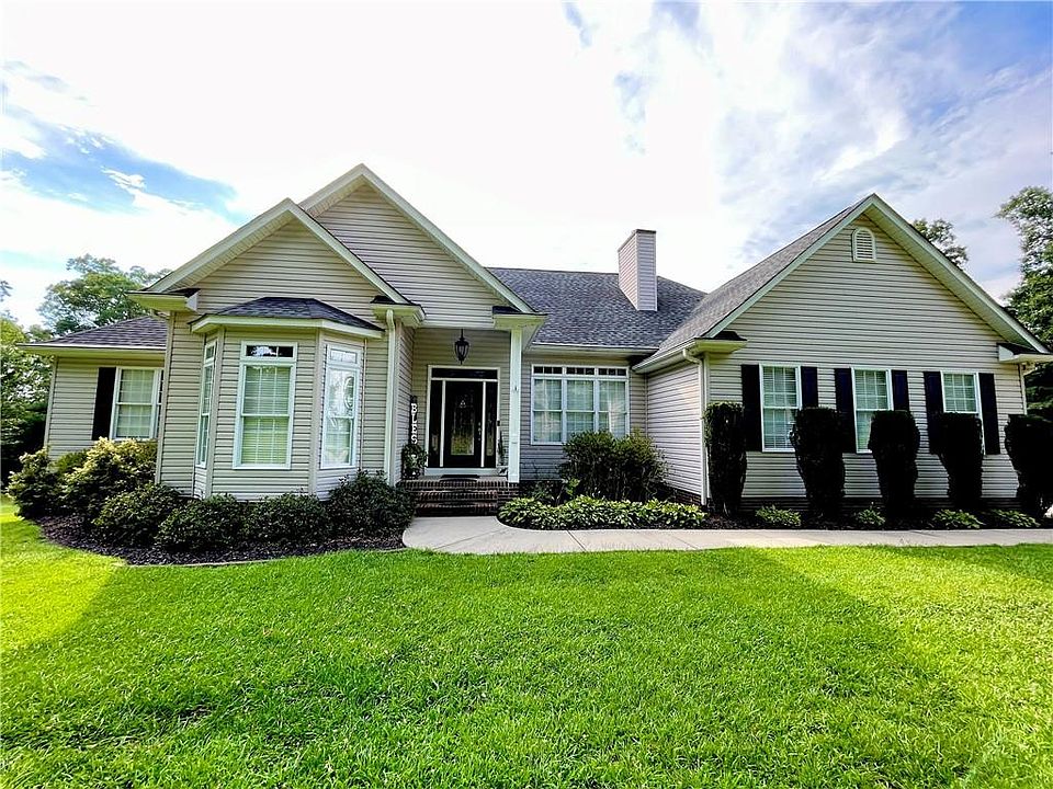 500 Bramlett Rd, Taylors, SC 29687 MLS 20264486 Zillow